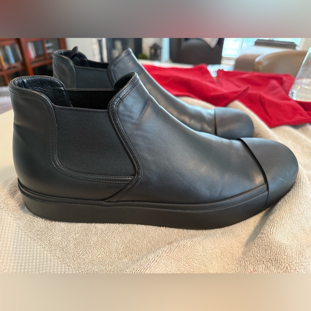 Prada men’s sneakers size 11